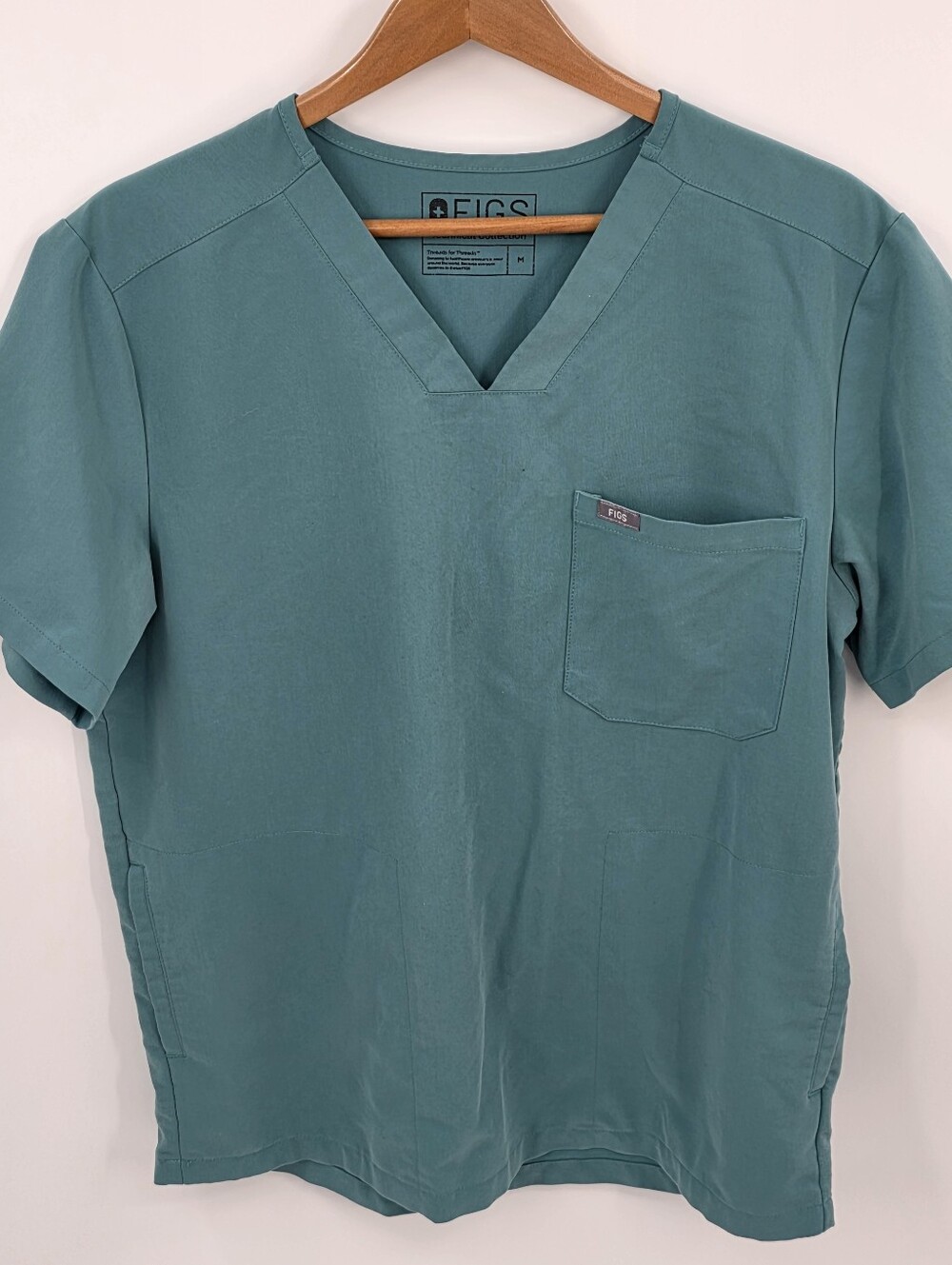 Figs One Pocket Scrub Top Vneck Men's Medium M